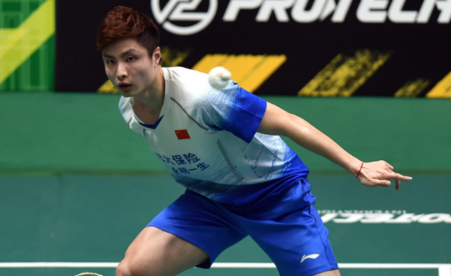 开云官网-FLY横扫PSG，Zeus线上压制力十足激烈交锋半决赛，成为赛场最大亮点