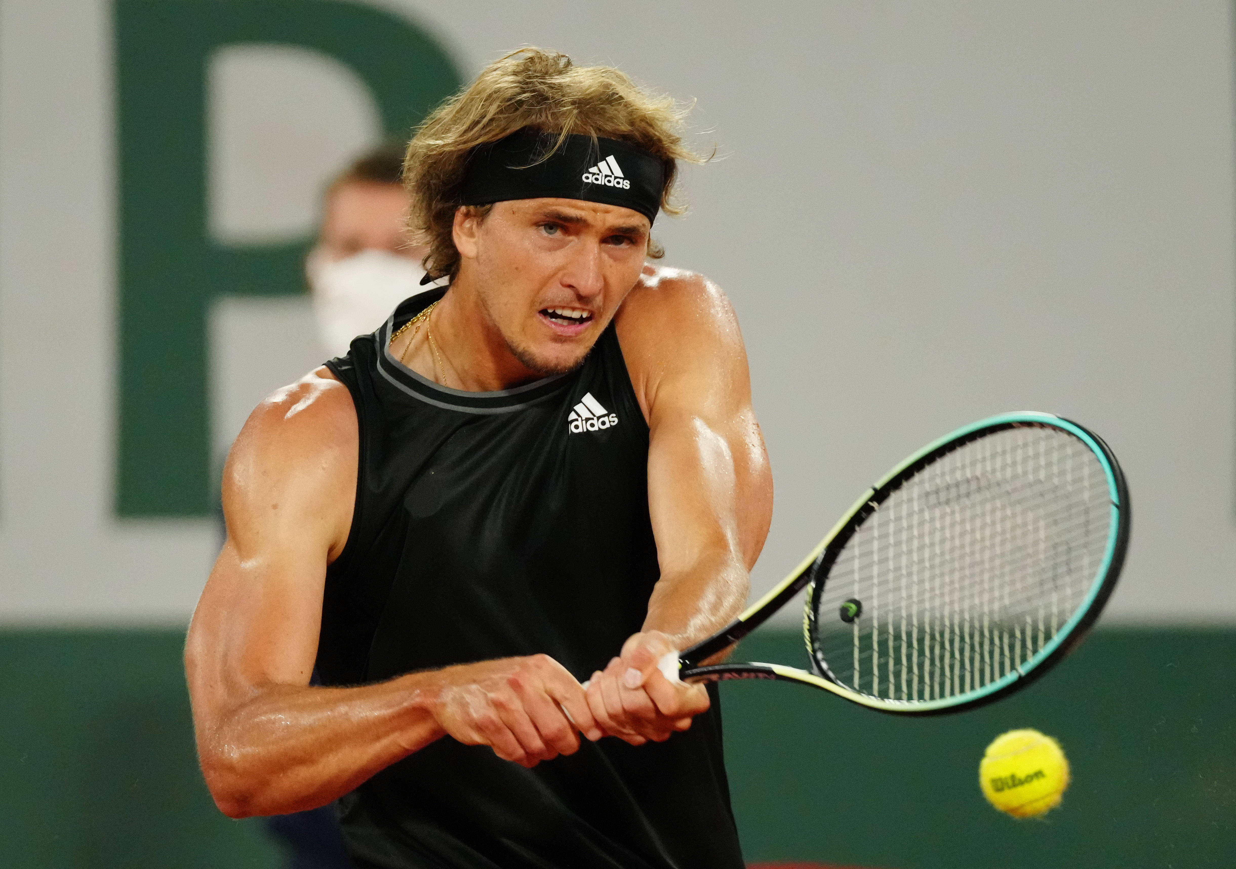 法国网球队爆冷日本网球队,兹维列夫打破历史纪录 法国网球队爆冷日本网球队,兹维列夫打破历史纪录